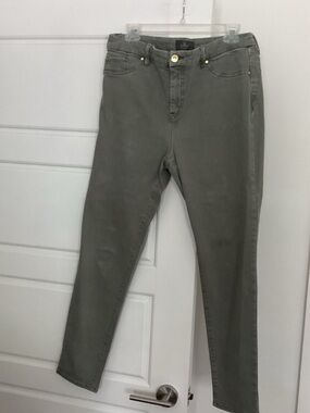 Chico's Olive Gray  Green Jeans